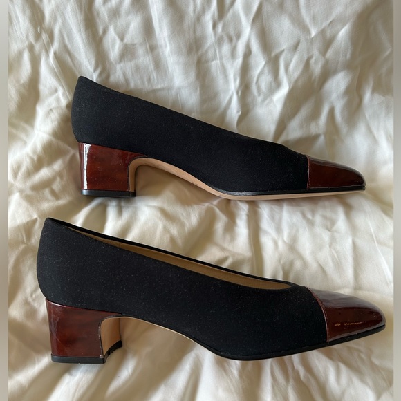 Etienne Aigner Capped Toe Heels 8 - Picture 3 of 7